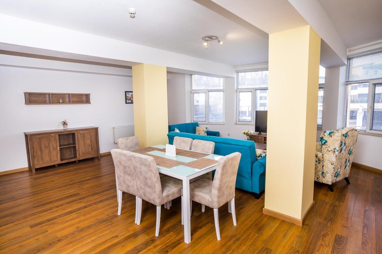 Old City Square Apartment Λόβετς Εξωτερικό φωτογραφία