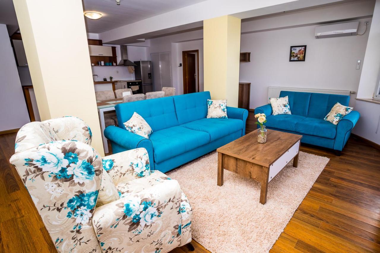 Old City Square Apartment Λόβετς Εξωτερικό φωτογραφία